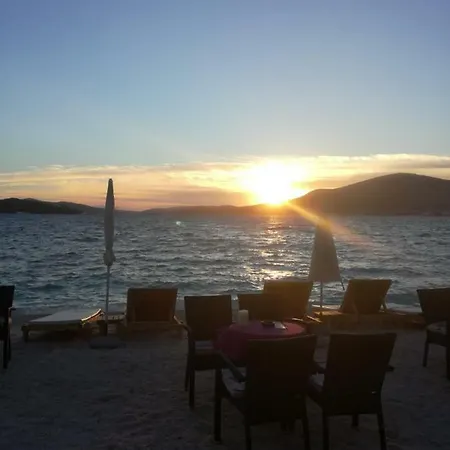 Adriatic * 特罗吉尔